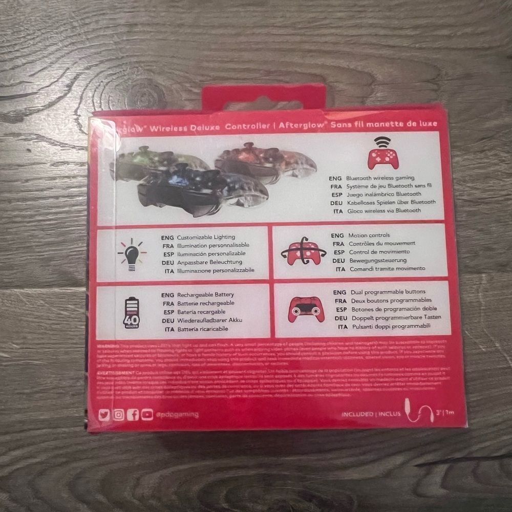 Nintendo Switch Controller, Deluxe, Wireless - Picture 2 of 2